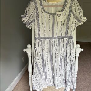 belle sky White and Gray Midi Dress